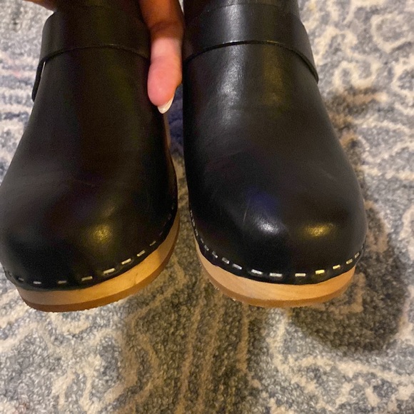 New without box Swedish Hasbeens Slip In Classic Clog - Picture 9 of 10